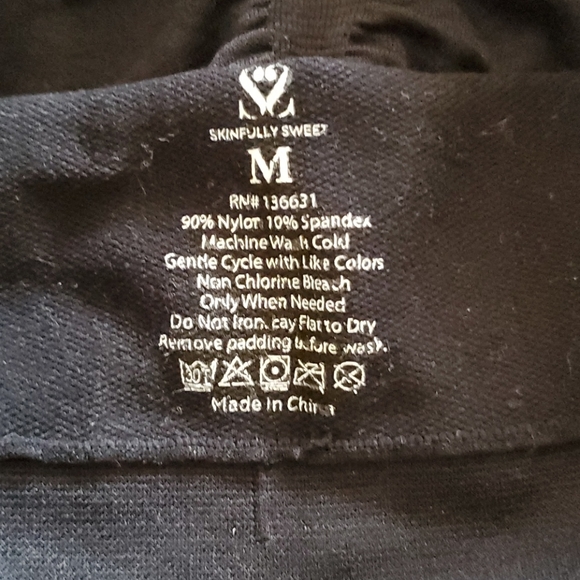 Never Worn Women's Black Racerback Bra Sz M - Picture 7 of 7